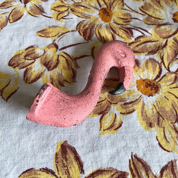 Pink Flamingo shaped Cast Iron Single Wall Hook - Picture 1 of 2